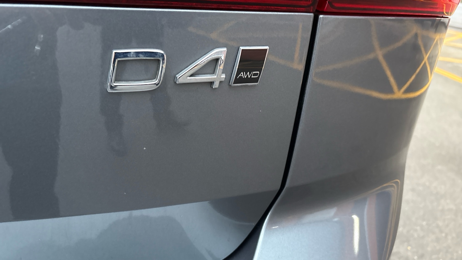 Used Volvo XC60 2018 for sale - 77148348: Photo 43