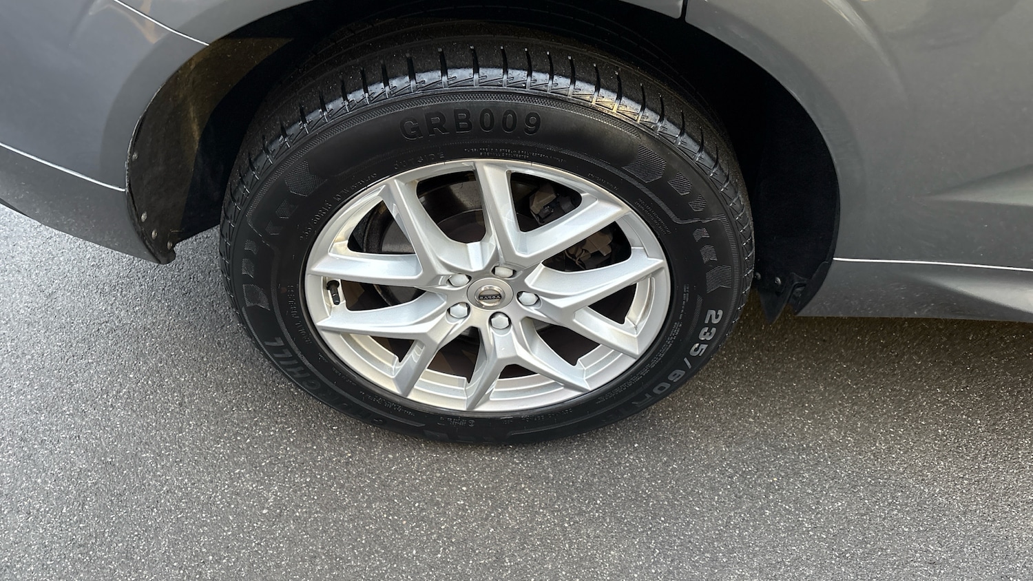 Used Volvo XC60 2018 for sale - 77148348: Photo 49