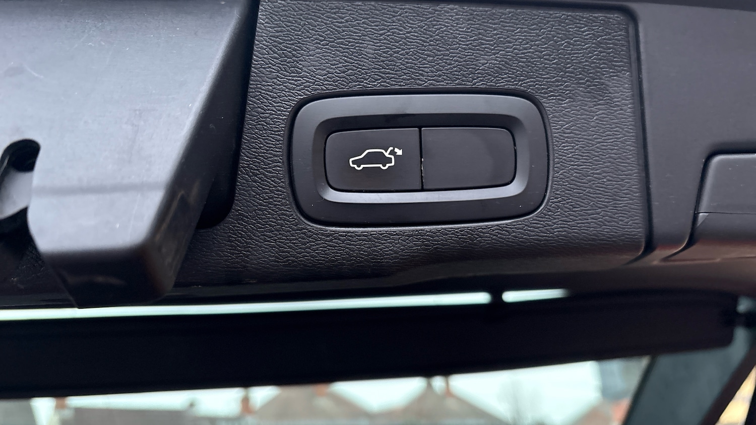 Used Volvo XC60 2018 for sale - 77148348: Photo 55