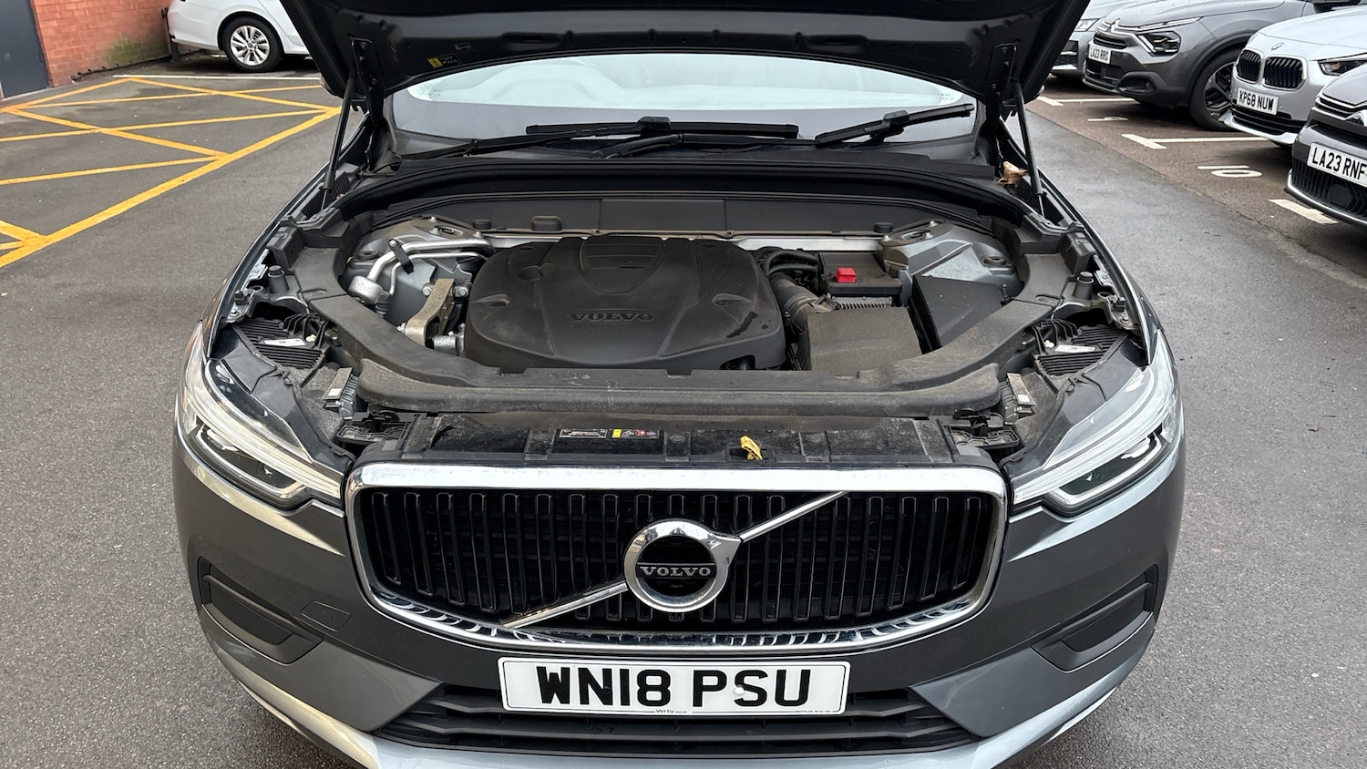 Used Volvo XC60 2018 for sale - 77148348: Photo 8