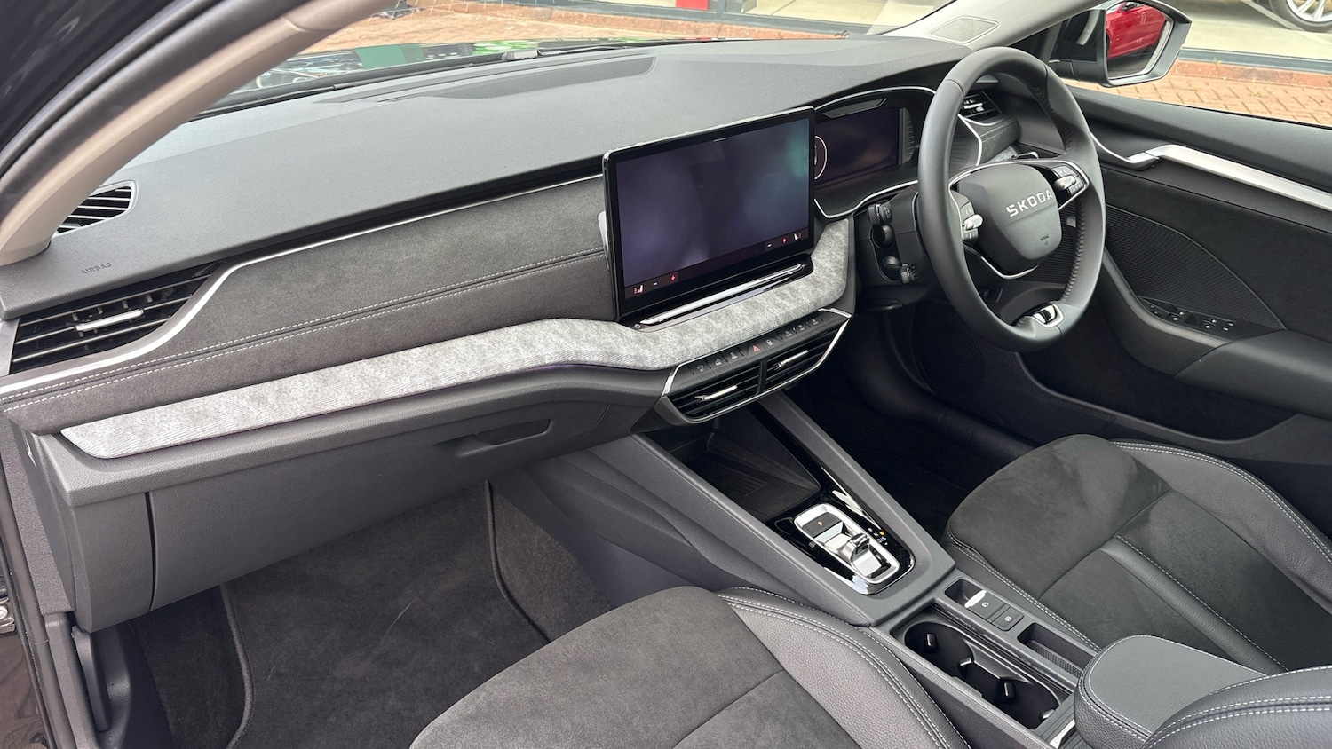 Used Skoda Octavia 2025 for sale - 76577050: Photo 2