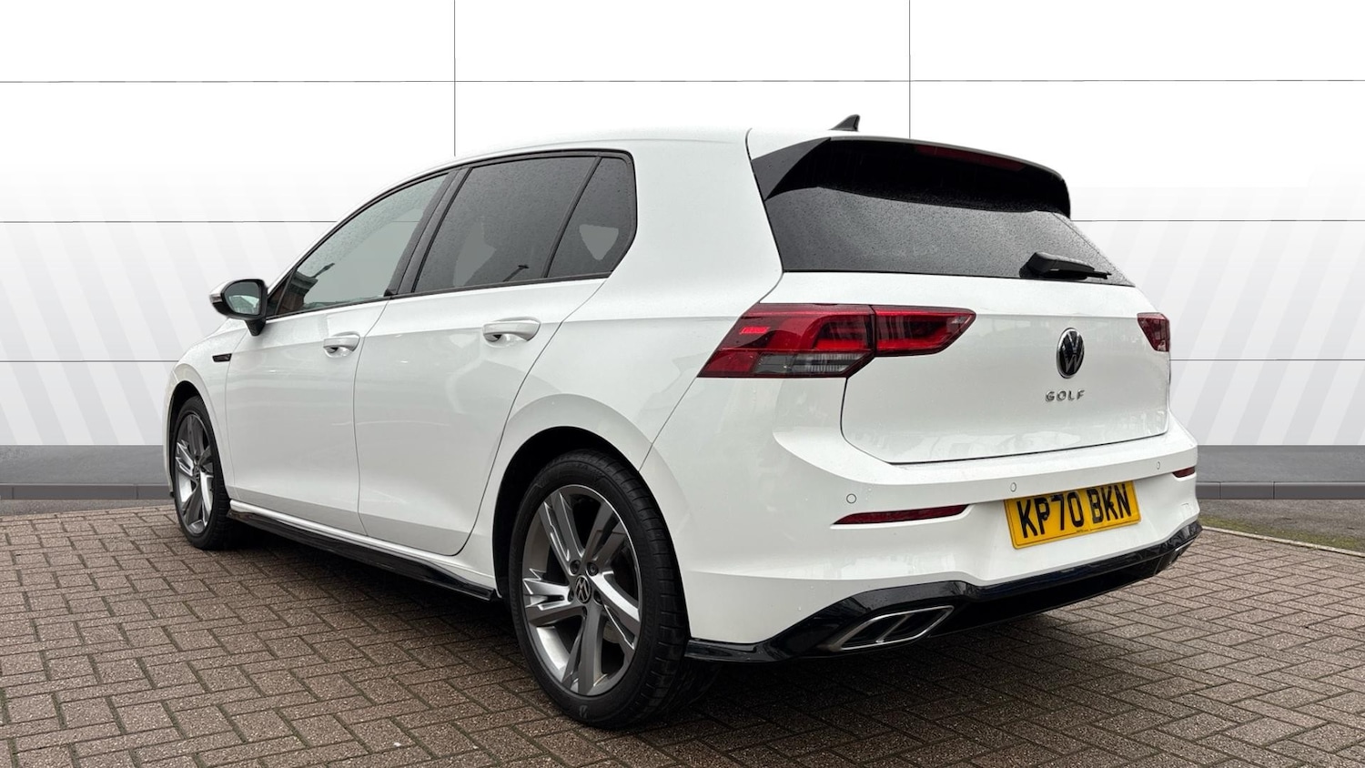 Used Volkswagen Golf 2020 for sale - 78027621: Photo 2