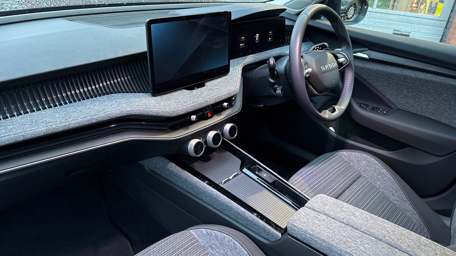 Used Skoda Superb 2025 for sale - 77171027: Photo 2