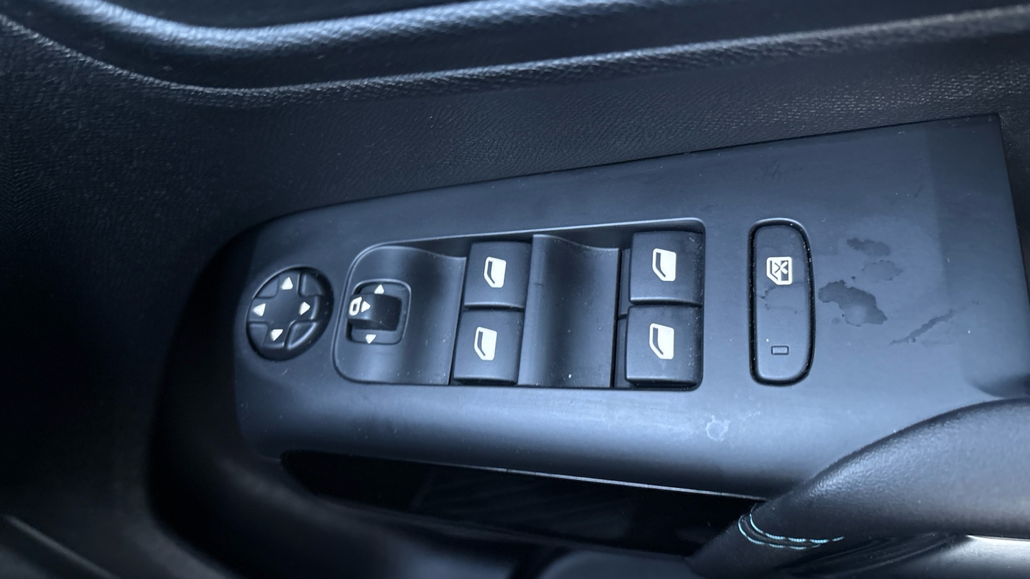 Used Citroen C5 Aircross 2024 for sale - 76910933: Photo 25