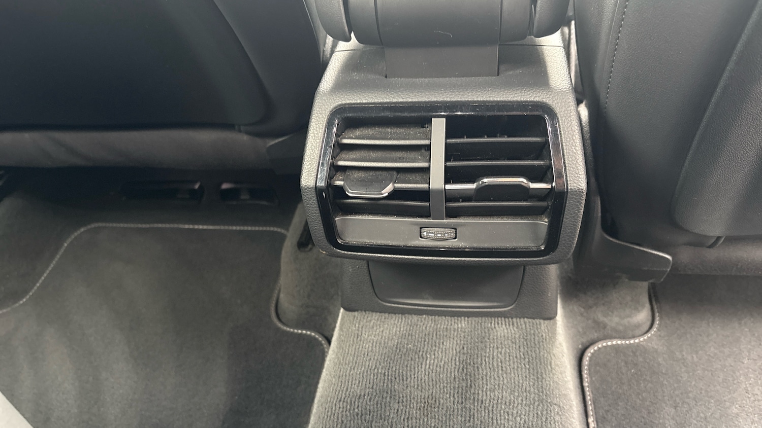 Used Audi Q3 2019 for sale - 78092600: Photo 24