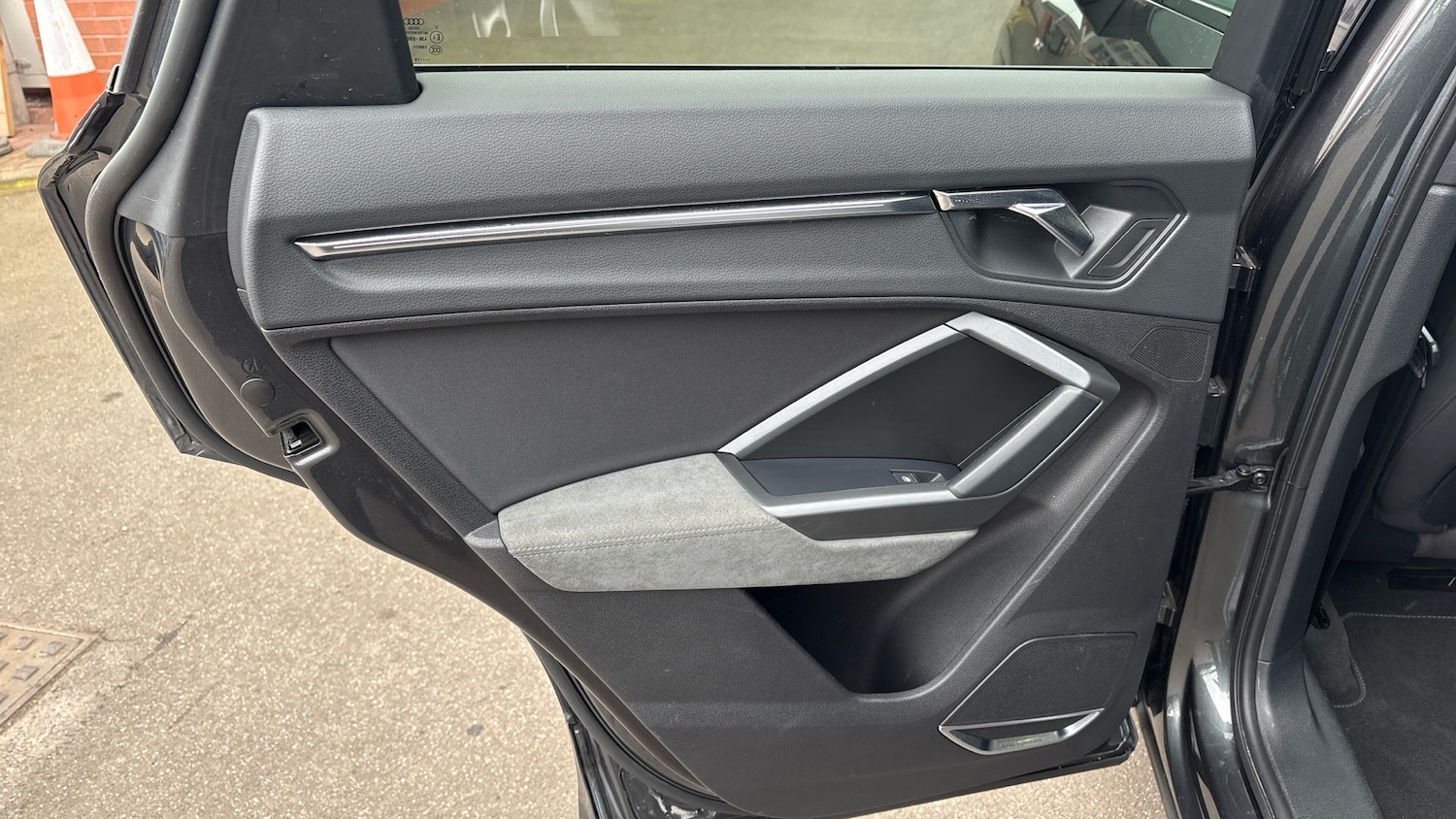 Used Audi Q3 2019 for sale - 78092600: Photo 45