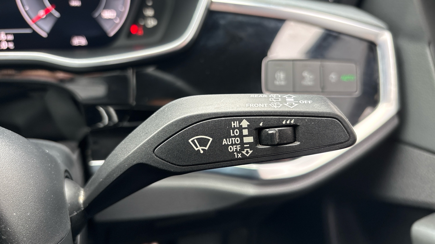 Used Audi Q3 2019 for sale - 78092600: Photo 77