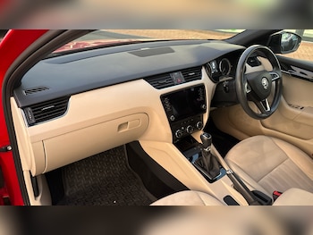 Used Skoda Octavia 2019 for sale - 76436490: Photo