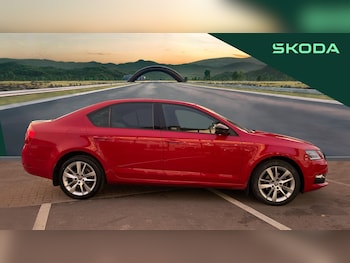 Used Skoda Octavia 2019 for sale - 76436490: Photo