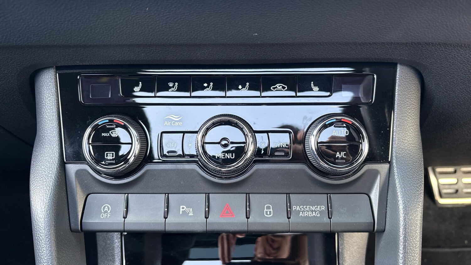 Used Skoda Karoq 2024 for sale - 78205572: Photo 13