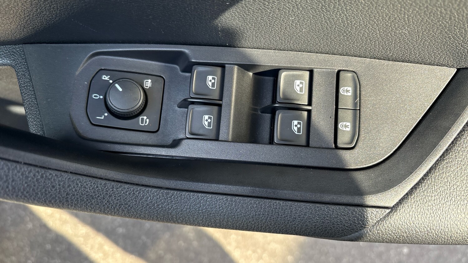 Used Skoda Karoq 2024 for sale - 78205572: Photo 46