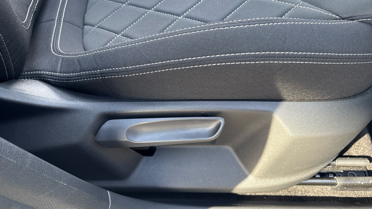 Used Skoda Karoq 2024 for sale - 78205572: Photo 50