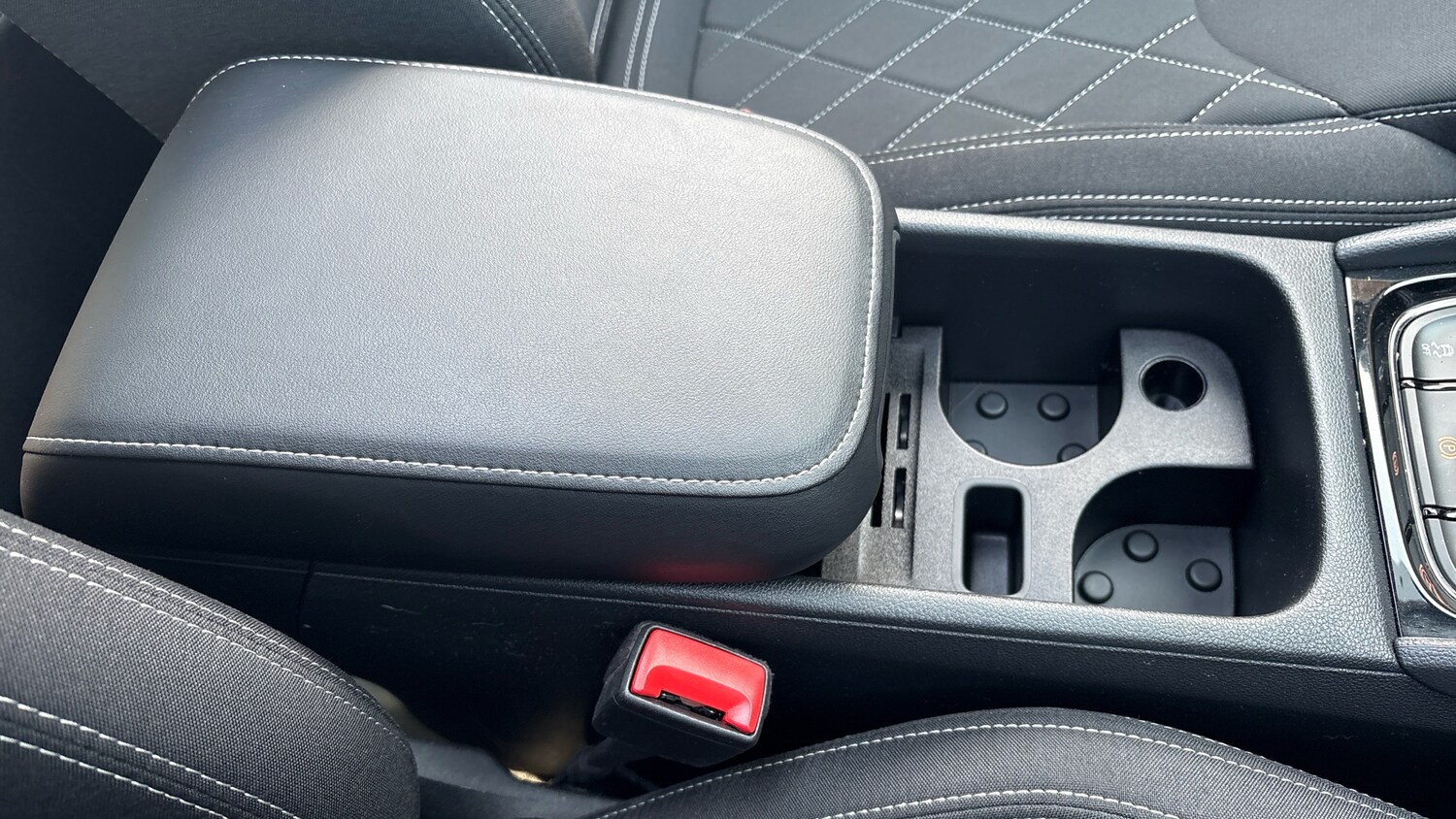 Used Skoda Karoq 2024 for sale - 78205572: Photo 69