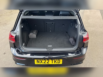 Used Volkswagen Golf 2022 for sale - 78078033: Photo
