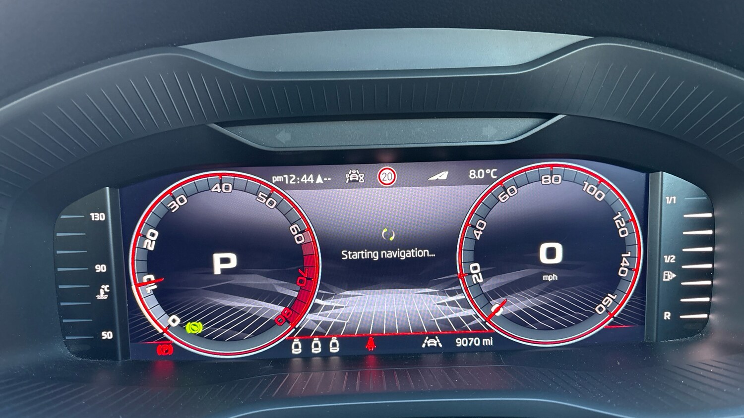 Used Skoda Karoq 2024 for sale - 76818764: Photo 11