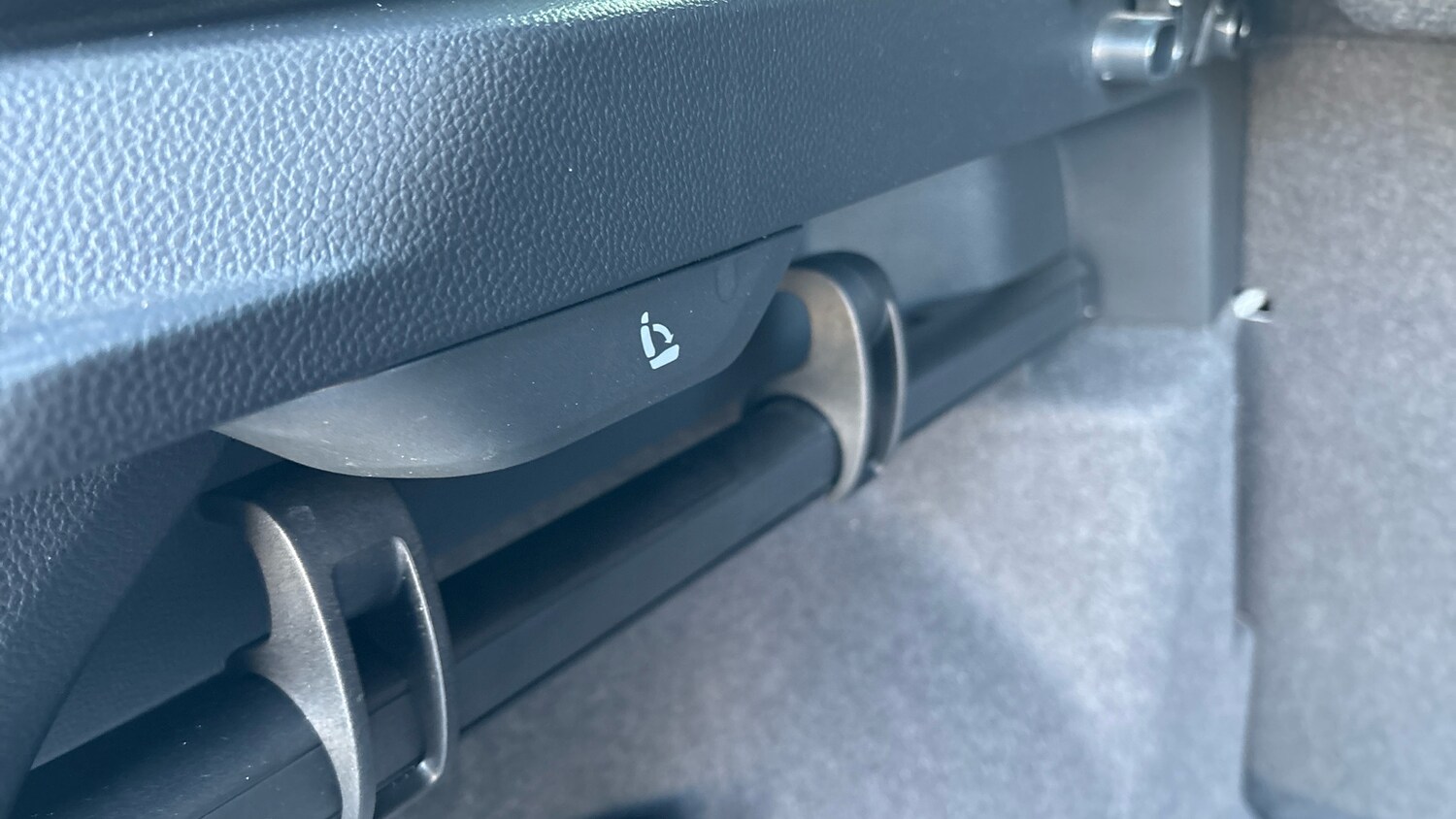 Used Skoda Karoq 2024 for sale - 76818764: Photo 35