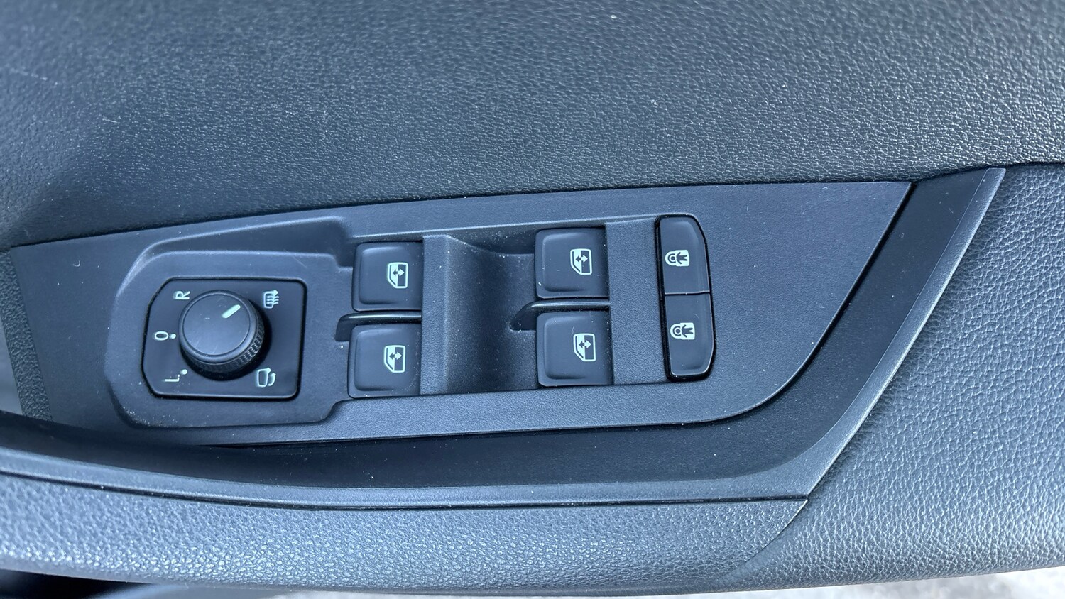 Used Skoda Karoq 2024 for sale - 76818764: Photo 39