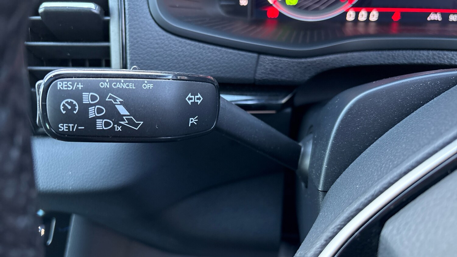 Used Skoda Karoq 2024 for sale - 76818764: Photo 46