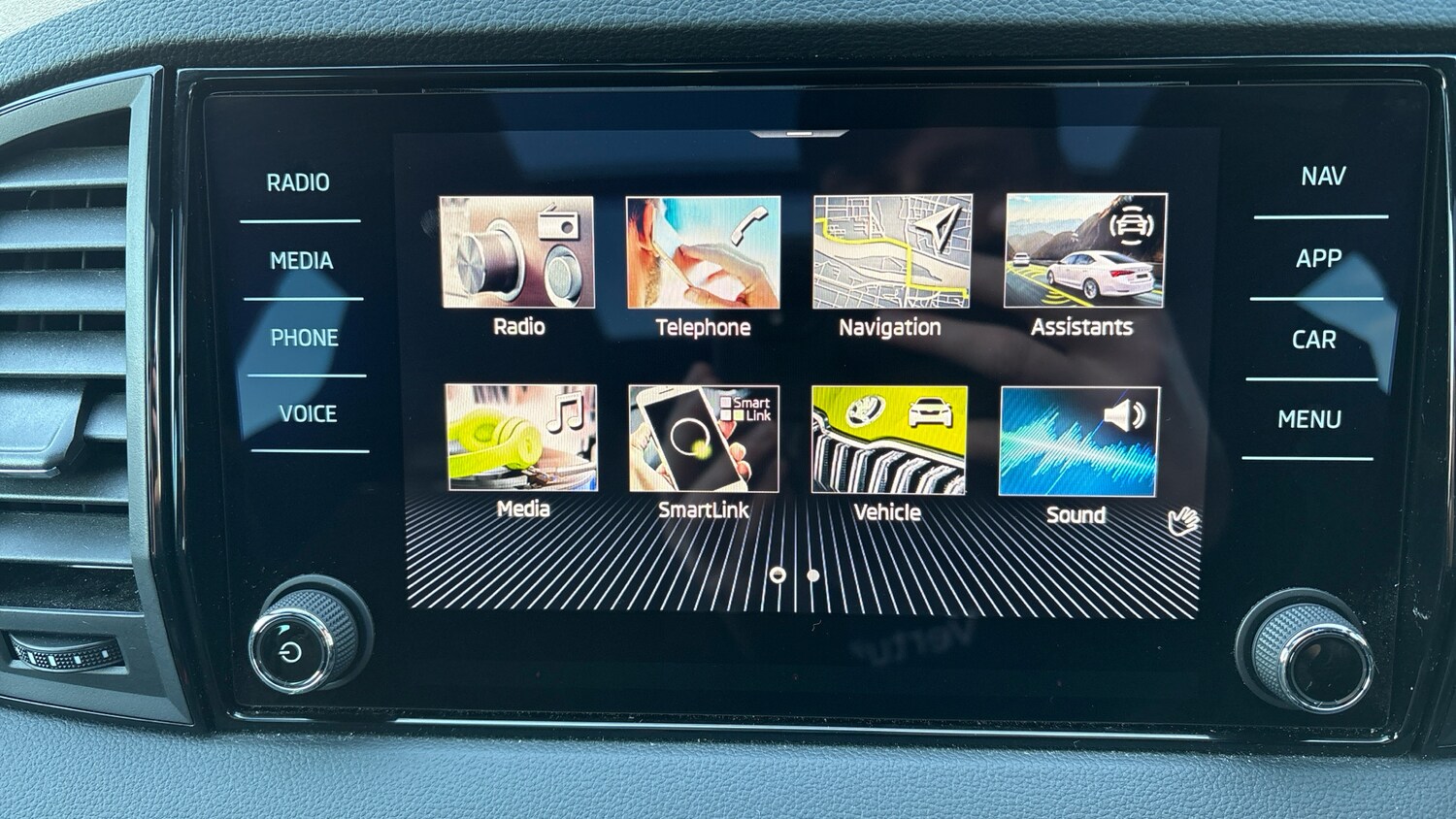 Used Skoda Karoq 2024 for sale - 76818764: Photo 60