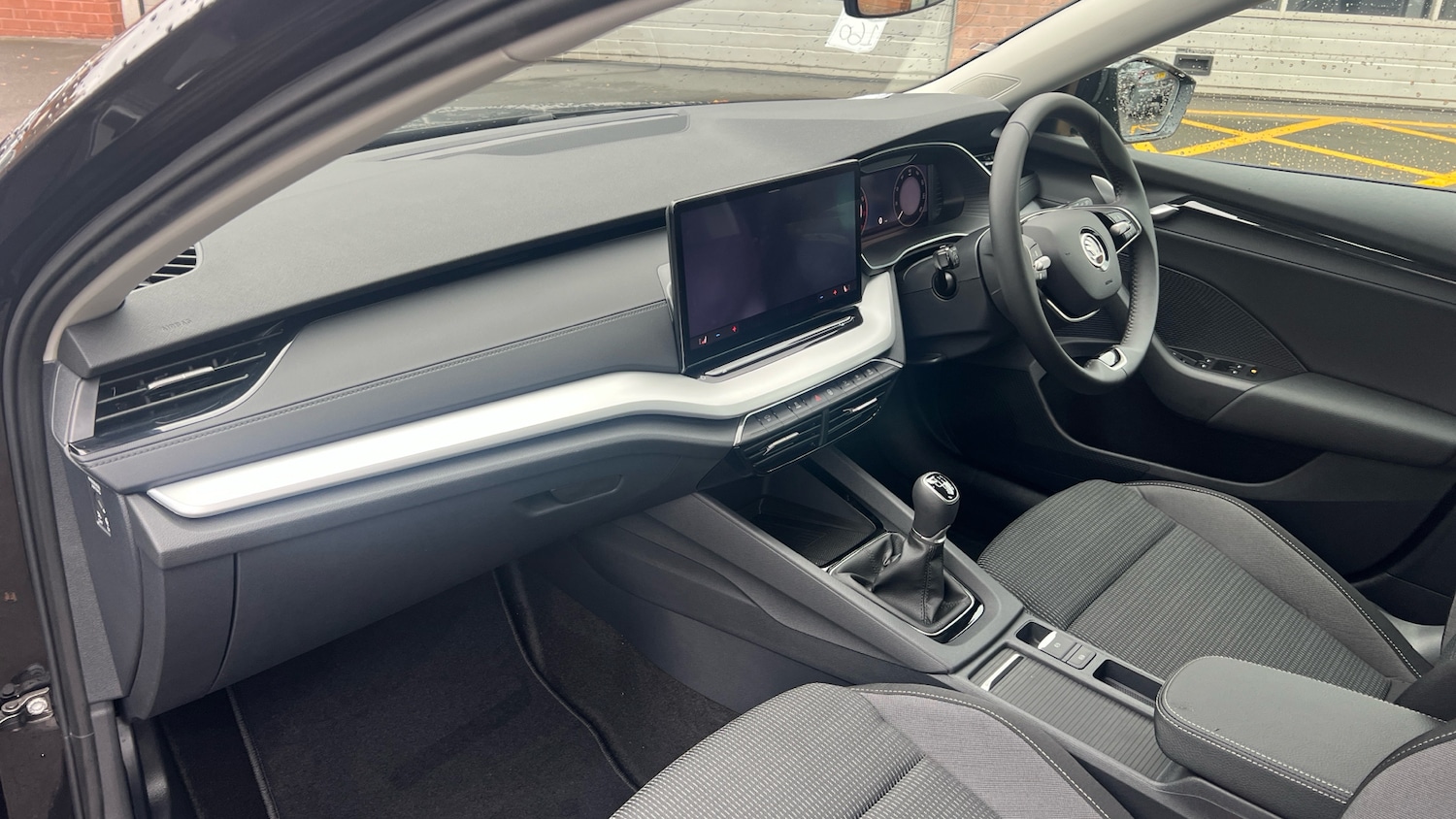 Used Skoda Octavia 2024 for sale - 76493655: Photo 2