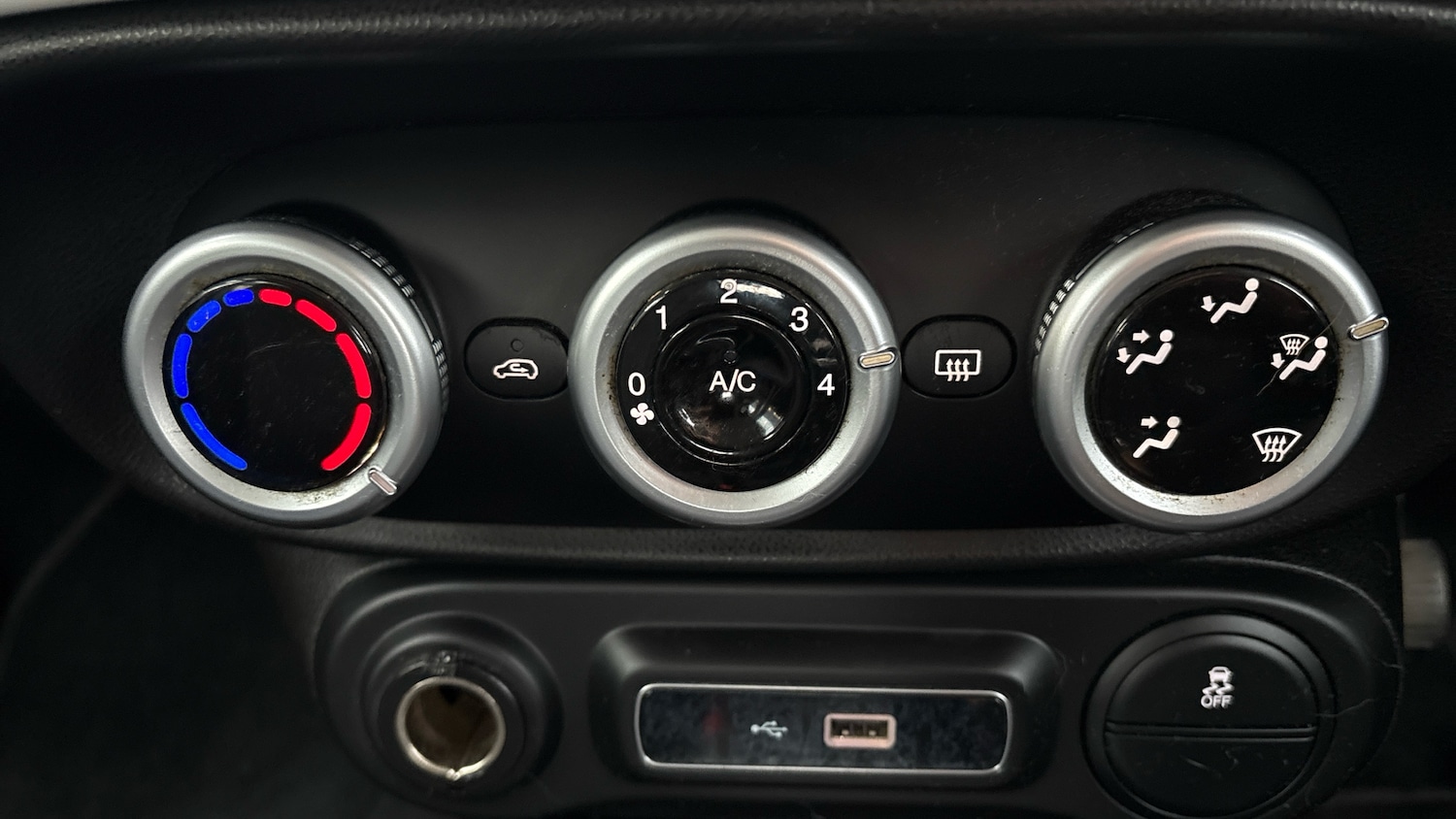 Used Fiat 500L 2019 for sale - 77296994: Photo 41