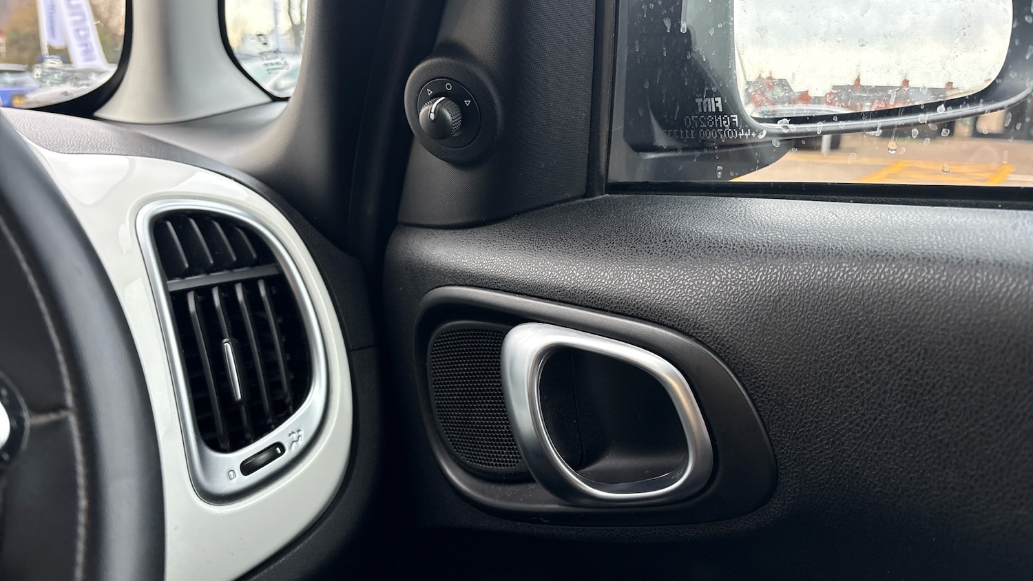 Used Fiat 500L 2019 for sale - 77296994: Photo 44