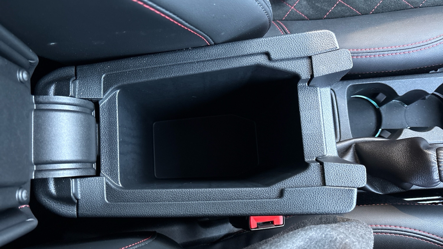 Used Ford Puma 2024 for sale - 76741048: Photo 32