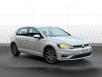Used Volkswagen Golf 2018 for sale - 77381479: Photo