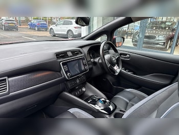 Used Nissan Leaf 2019 for sale - 76422213: Photo