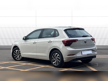 Used Volkswagen Polo 2024 for sale - 78766217: Photo