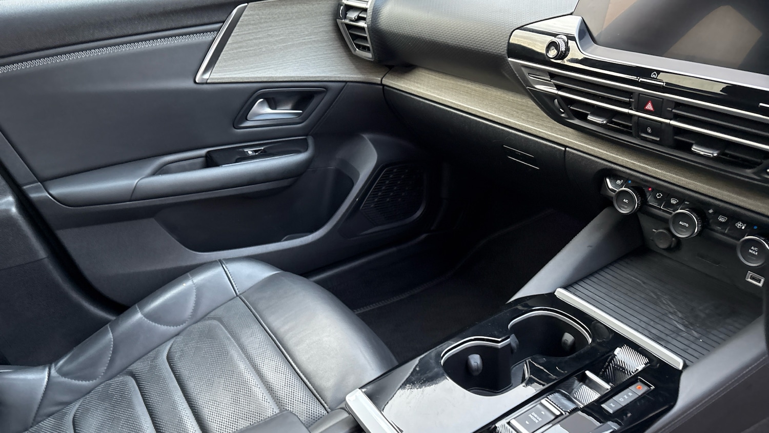 Used Citroen C5 X 2023 for sale - 77045591: Photo 14