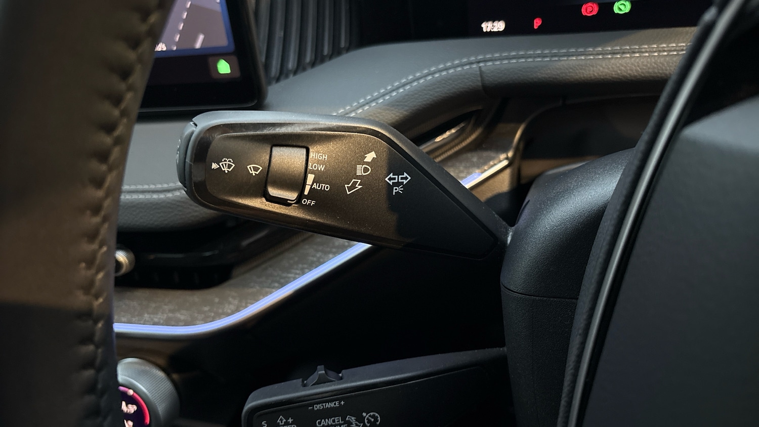 Used Skoda Superb 2025 for sale - 76437018: Photo 61