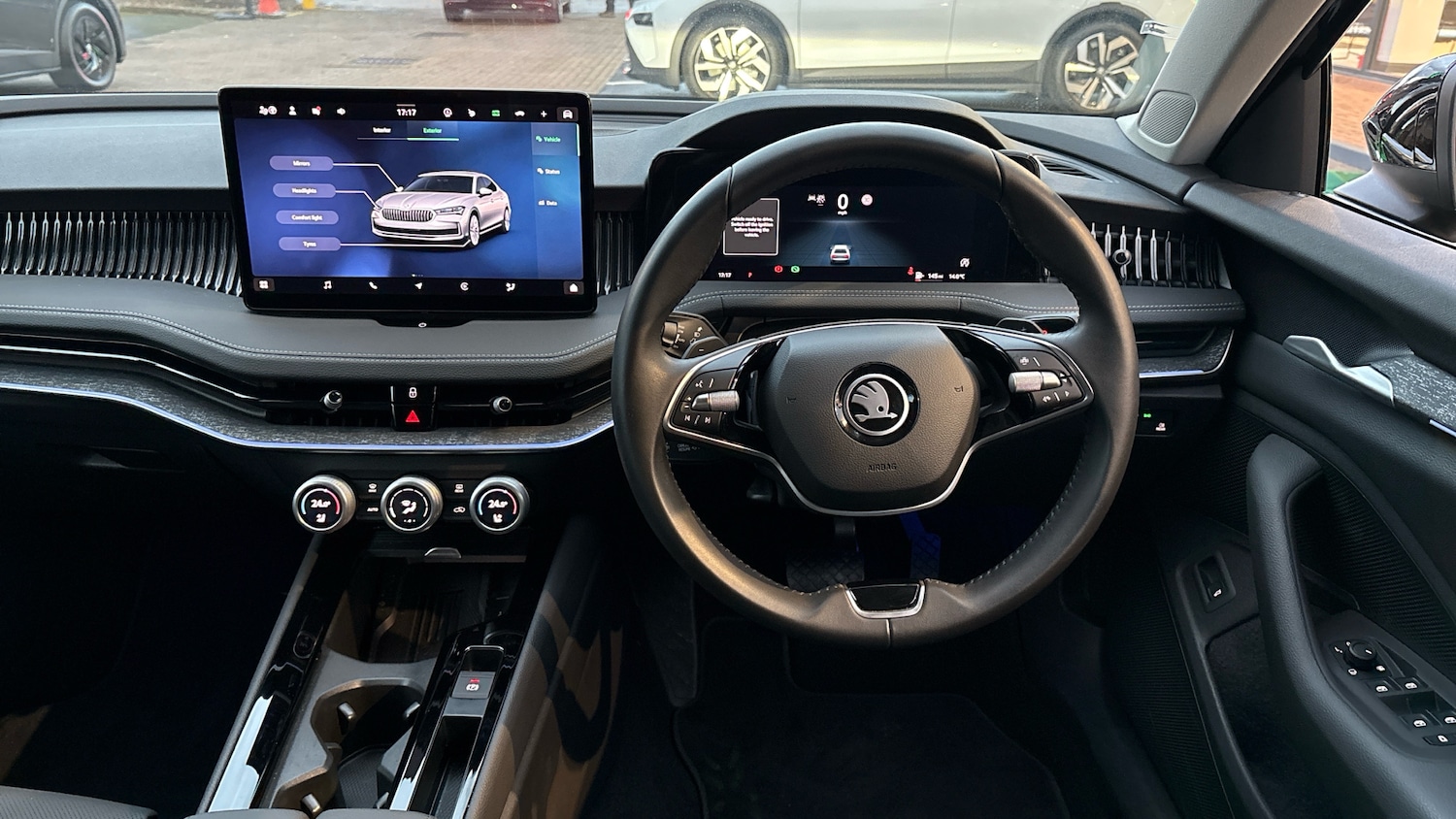 Used Skoda Superb 2025 for sale - 76437018: Photo 9