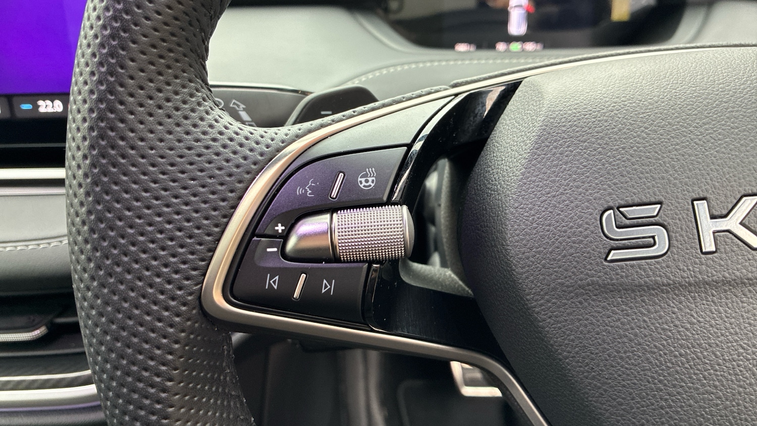 Used Skoda Enyaq 2025 for sale - 77167904: Photo 17