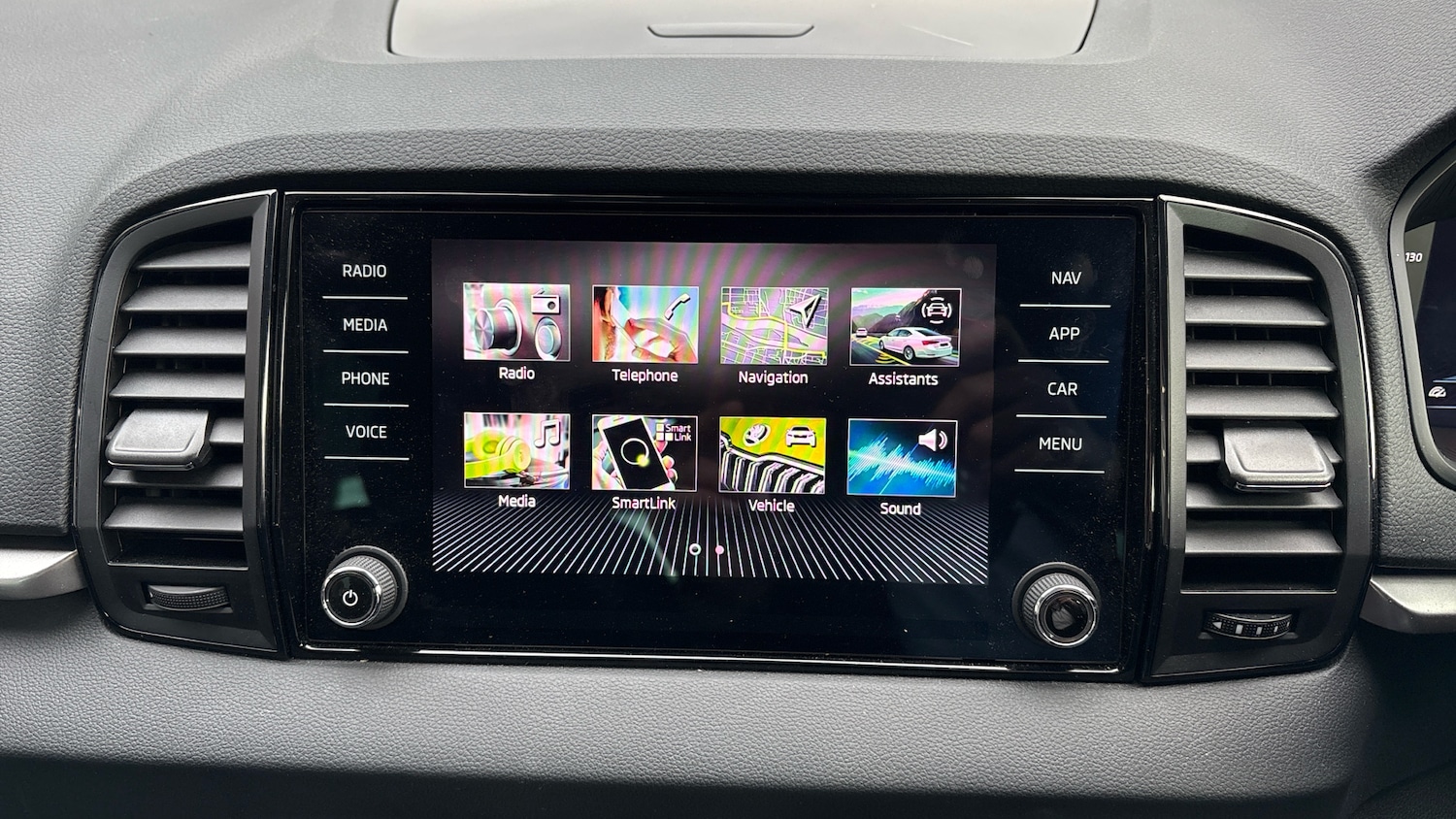 Used Skoda Karoq 2024 for sale - 76577051: Photo 12