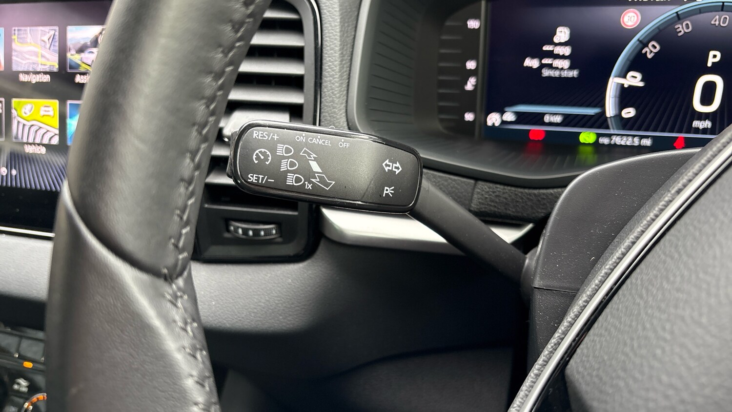 Used Skoda Karoq 2024 for sale - 76577051: Photo 46