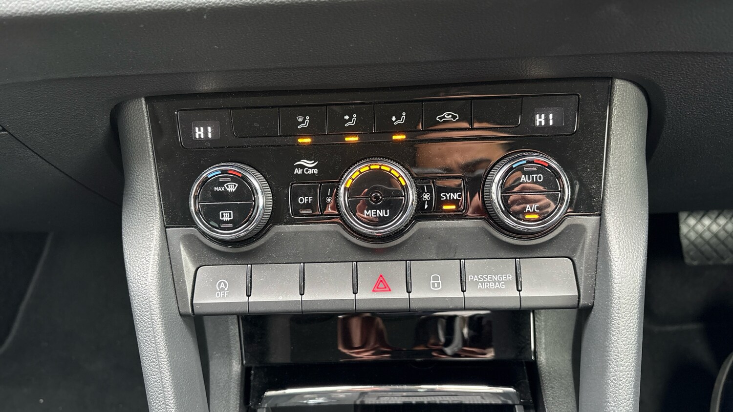 Used Skoda Karoq 2024 for sale - 76577051: Photo 51