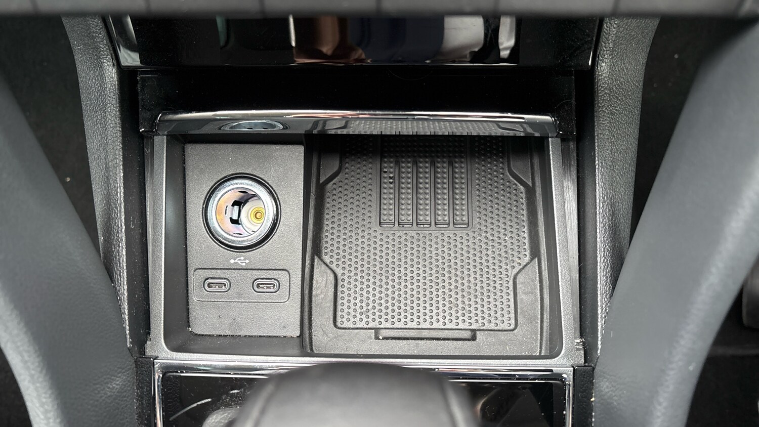 Used Skoda Karoq 2024 for sale - 76577051: Photo 52