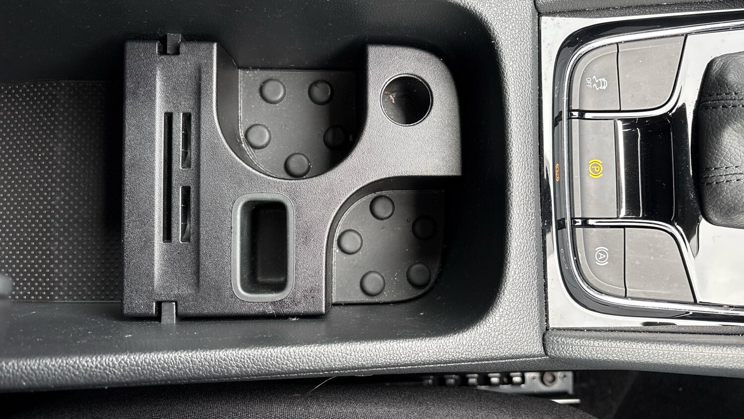 Used Skoda Karoq 2024 for sale - 76577051: Photo 54