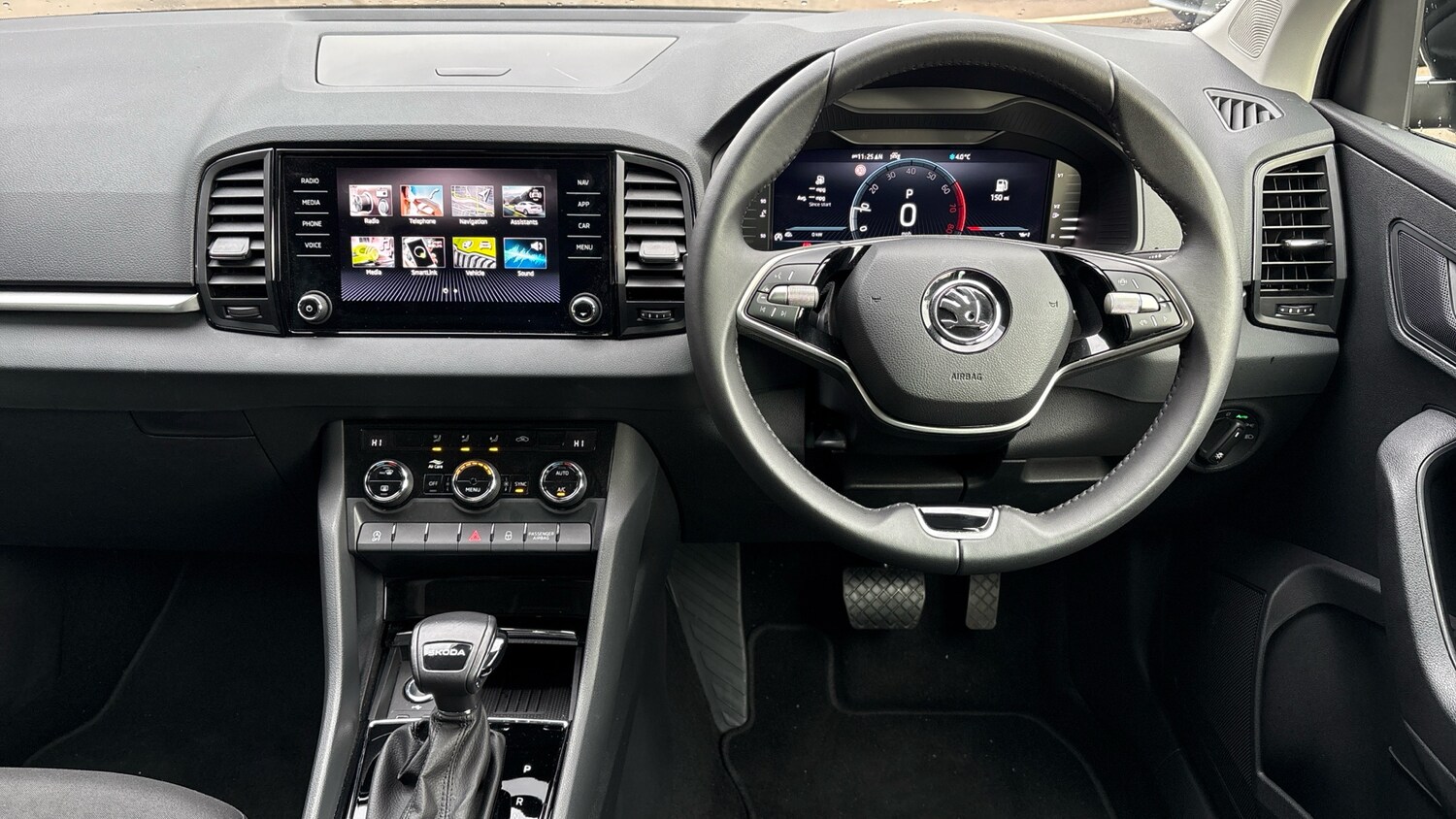 Used Skoda Karoq 2024 for sale - 76577051: Photo 9