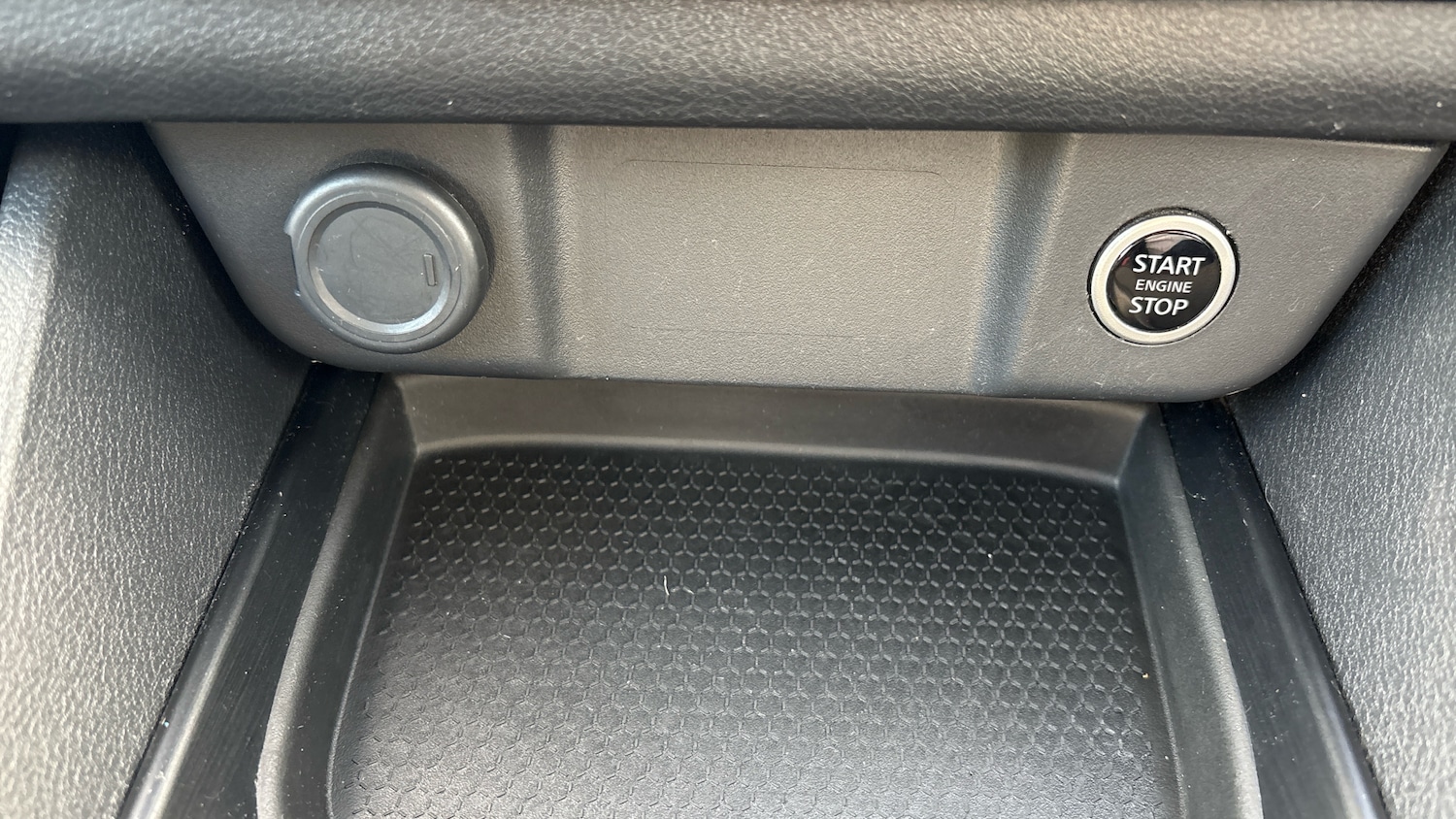 Used Nissan Qashqai 2023 for sale - 77760513: Photo 50