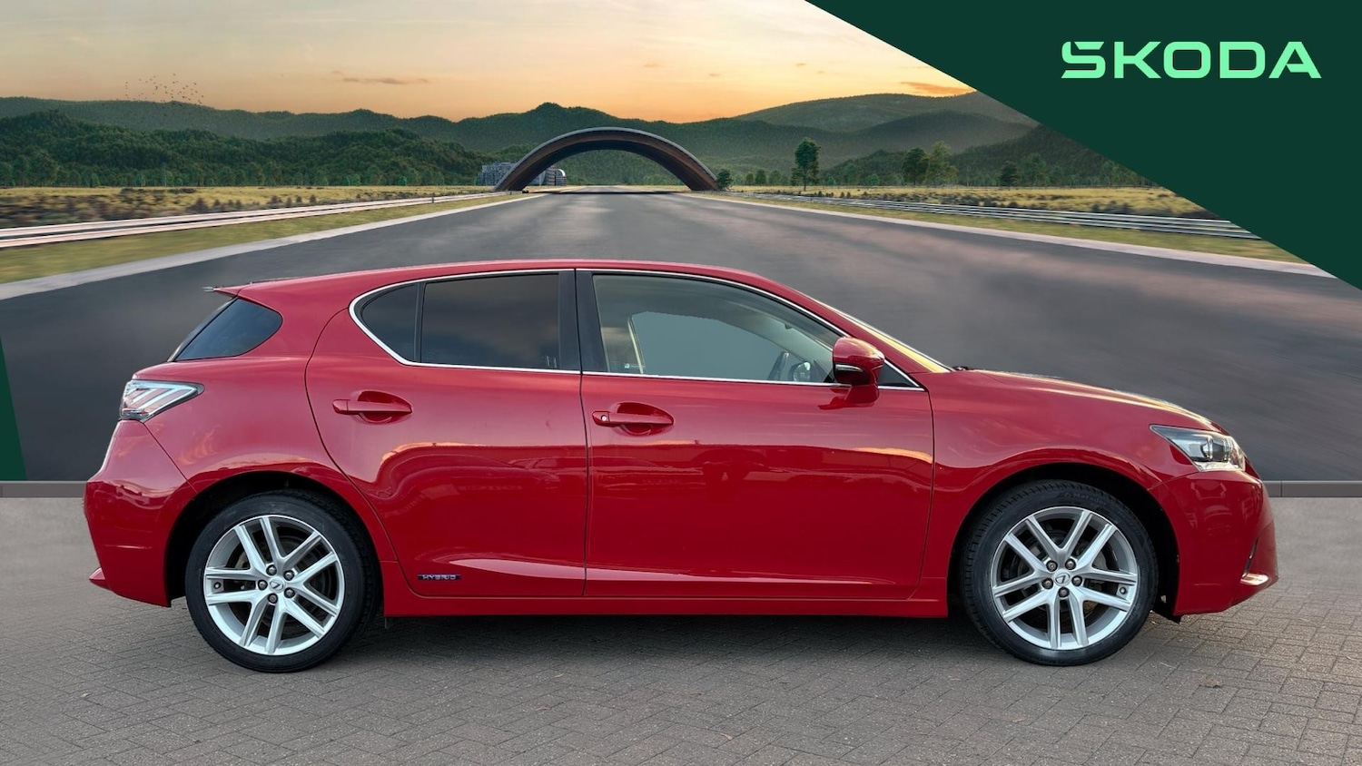 Used Lexus CT 2017 for sale - 76422214: Photo 4