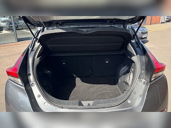 Used Nissan Leaf 2022 for sale - 79054232: Photo