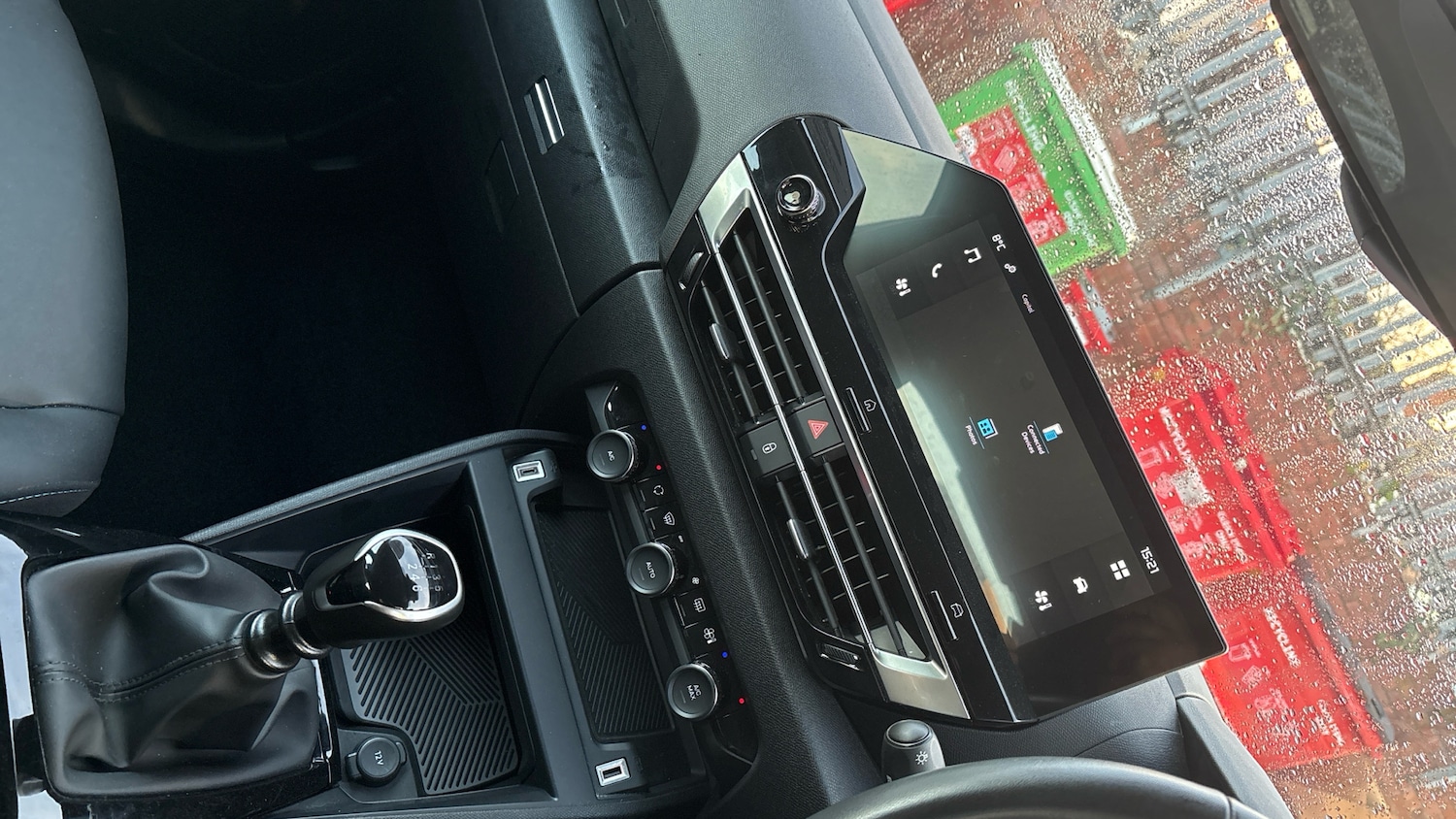 Used Citroen C4 2023 for sale - 76957329: Photo 14