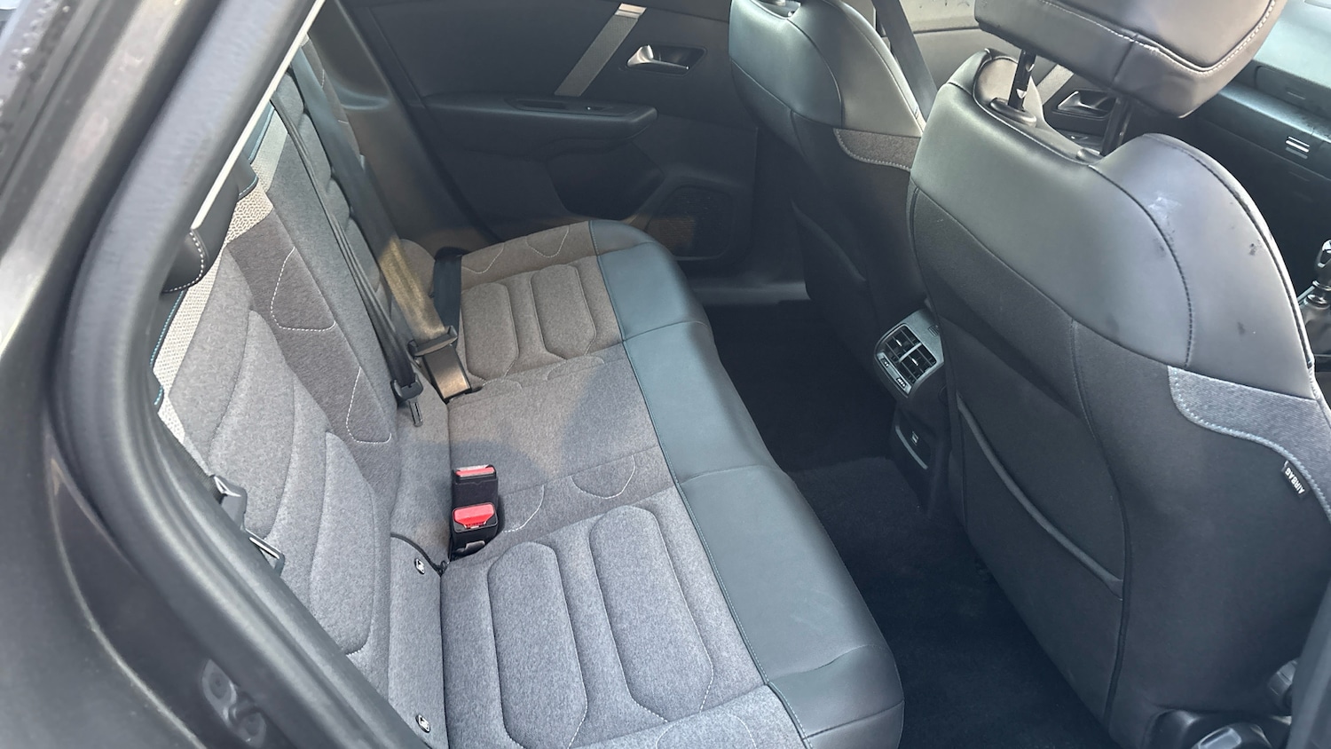 Used Citroen C4 2023 for sale - 76957329: Photo 16