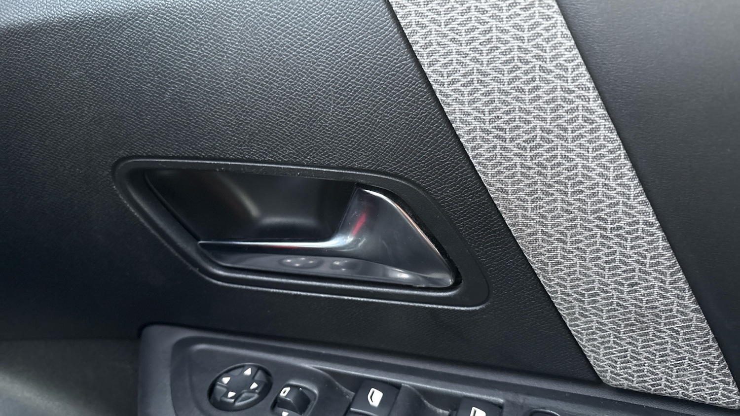 Used Citroen C4 2023 for sale - 76957329: Photo 32