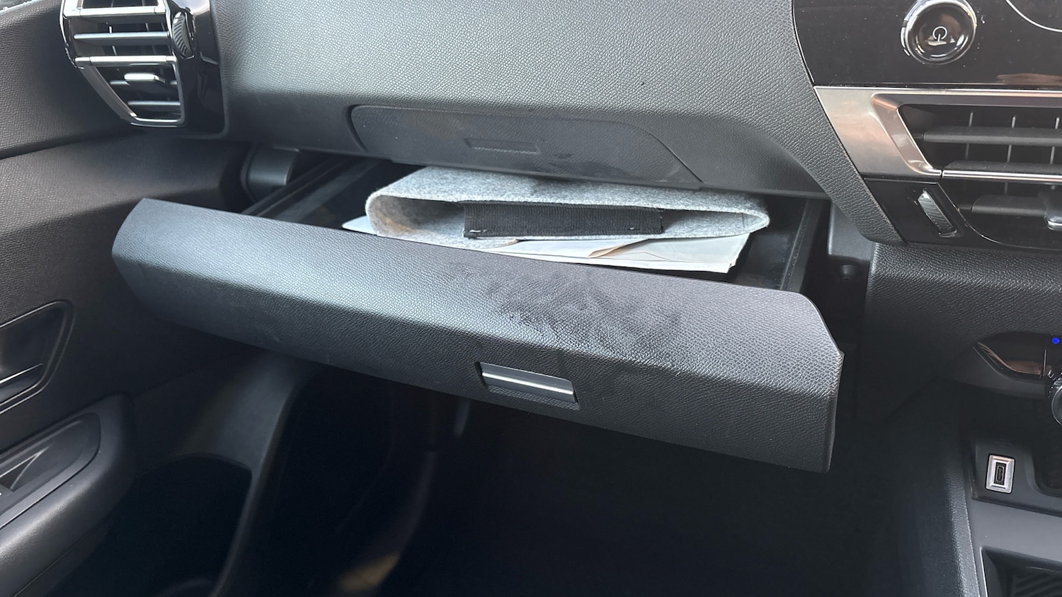 Used Citroen C4 2023 for sale - 76957329: Photo 37