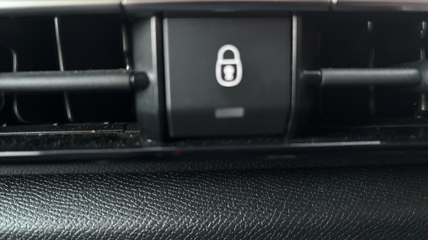 Used Citroen C4 2023 for sale - 76957329: Photo 45