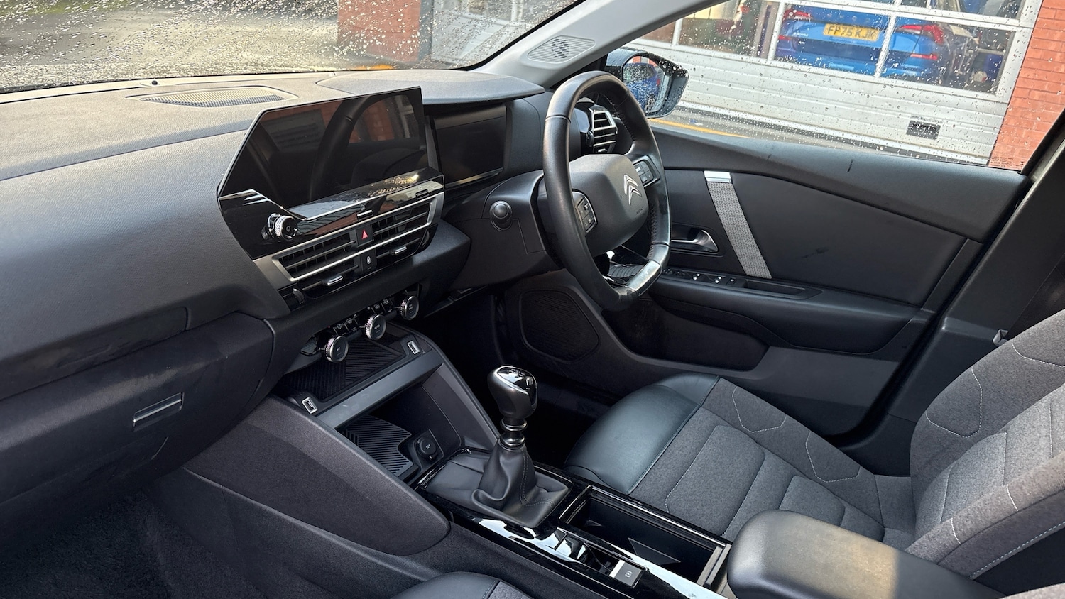 Used Citroen C4 2023 for sale - 76957329: Photo 9