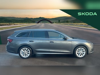 Used Skoda Octavia 2022 for sale - 76493675: Photo